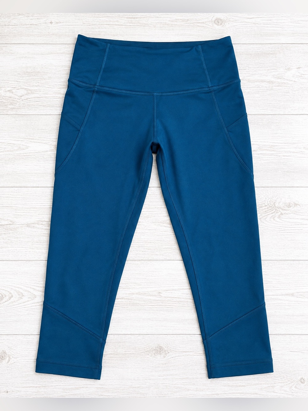 Active Life Teal Athletic Capris